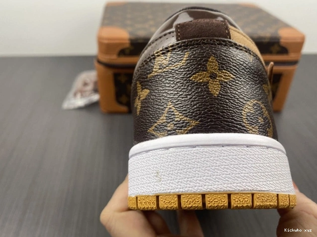Air x 1 OW Jordan LOW Off-Louis AJ1 0722